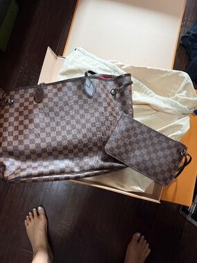 Louis Vuitton Neverfull
